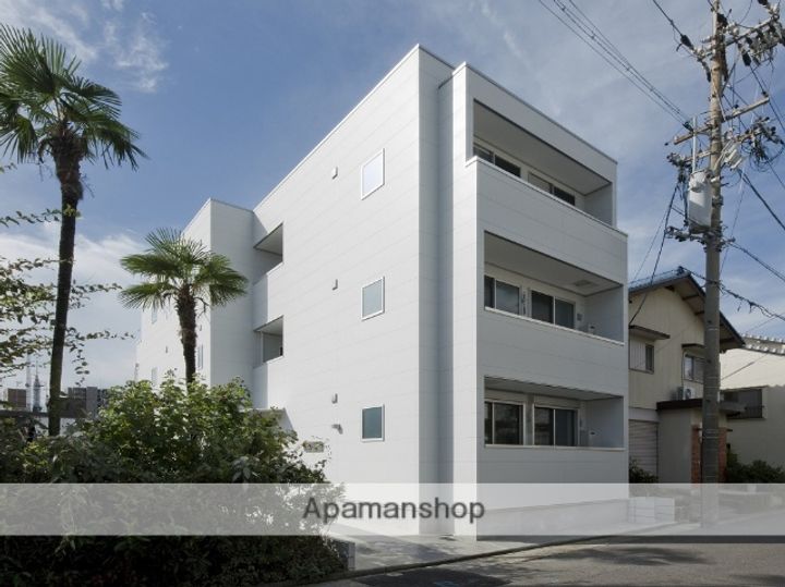愛知県名古屋市北区西志賀町5丁目の賃貸アパートの外観