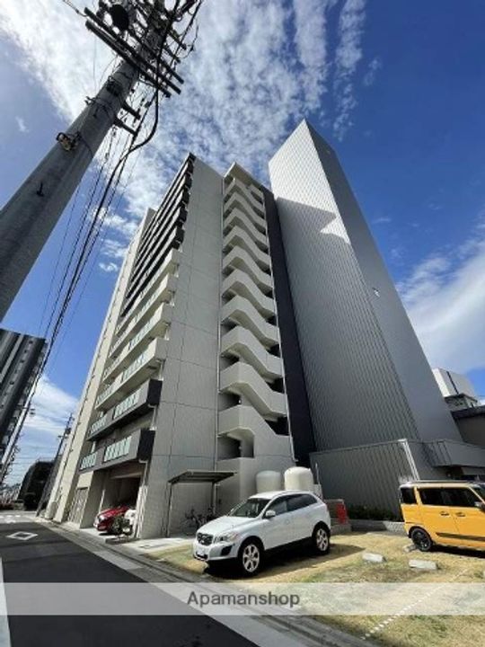 愛知県名古屋市北区志賀本通1丁目の賃貸マンションの外観