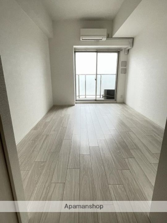 愛知県名古屋市北区金城1丁目の賃貸マンションの居間