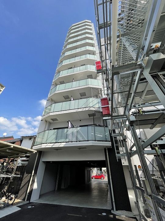 S−RESIDENCE平安通の外観