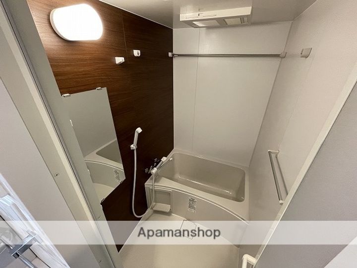 愛知県名古屋市北区大曽根3丁目の賃貸マンションの風呂