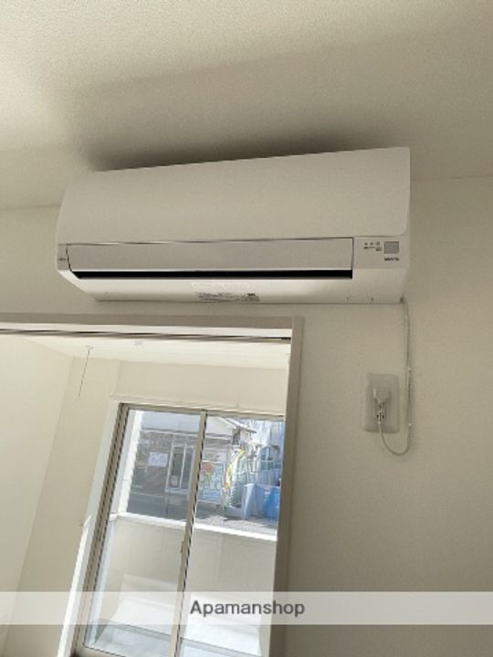 愛知県名古屋市北区楠味鋺5丁目の賃貸アパートの内装