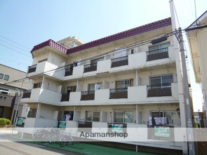 愛知県名古屋市北区浪打町1丁目の賃貸マンションの外観