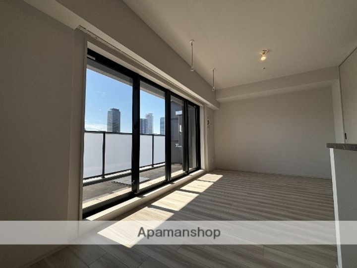 愛知県名古屋市西区那古野1丁目の賃貸マンションの内装