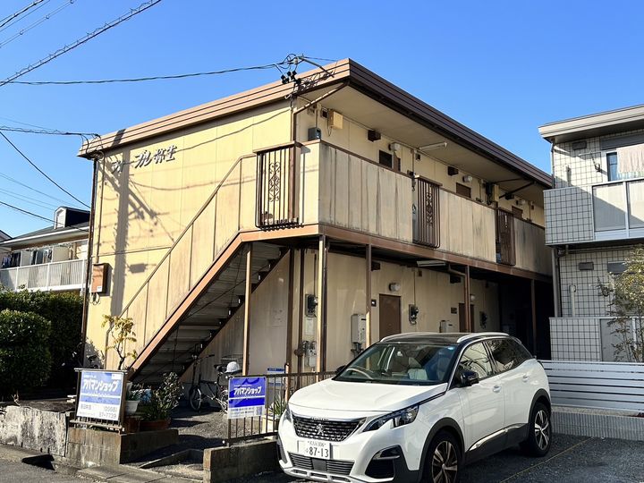 フォーブル弥生の外観