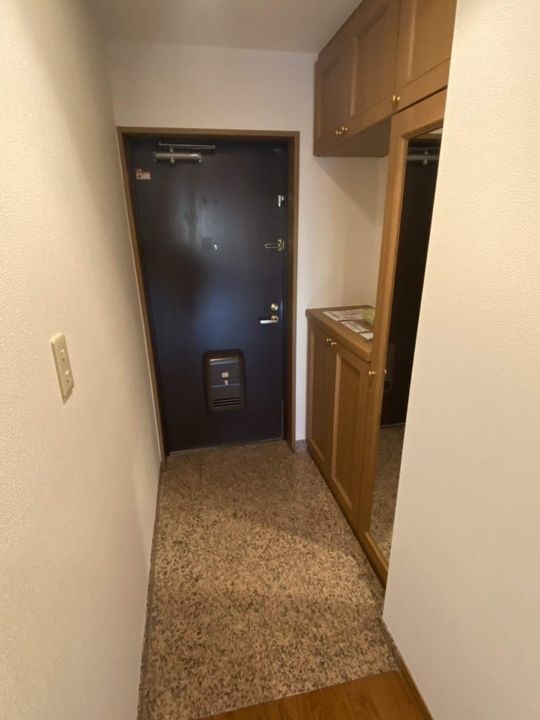 シャトー町屋シティービューヒルズの玄関