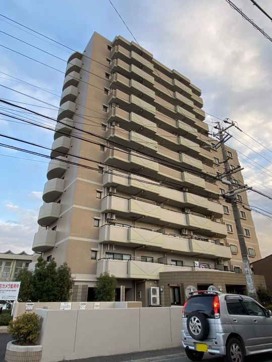 シャトー町屋シティービューヒルズの外観
