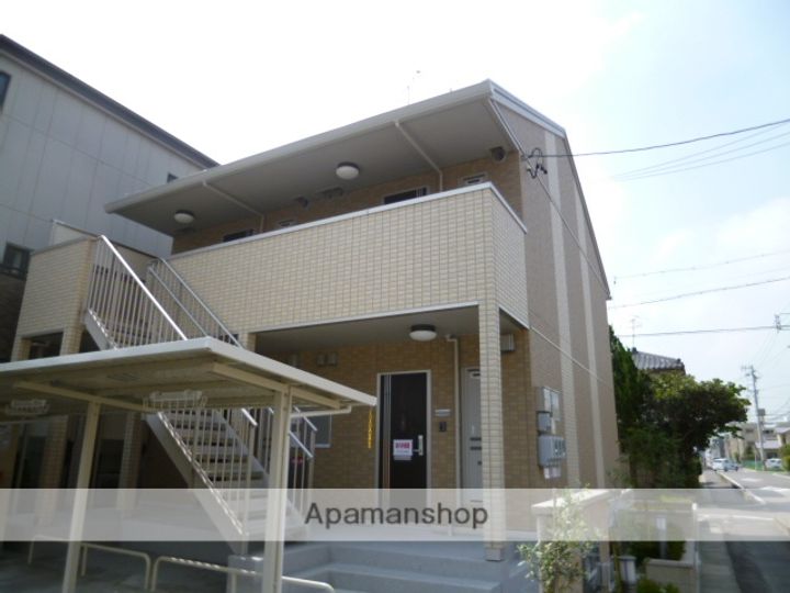 サンウィング A棟の外観