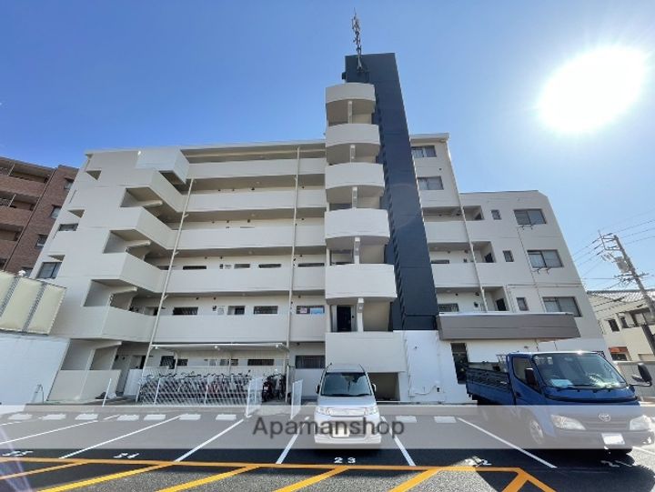 ウィンザーK&Yの外観