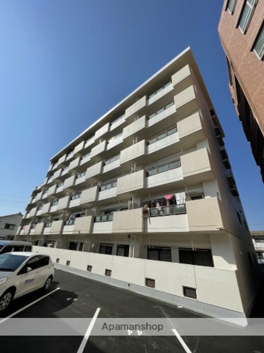 ウィンザーK&Yの周辺