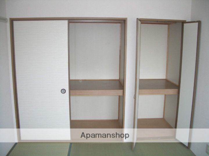 ビューラー丸山のその他画像