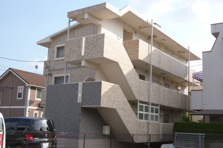 トゥー・ル・モンドの外観