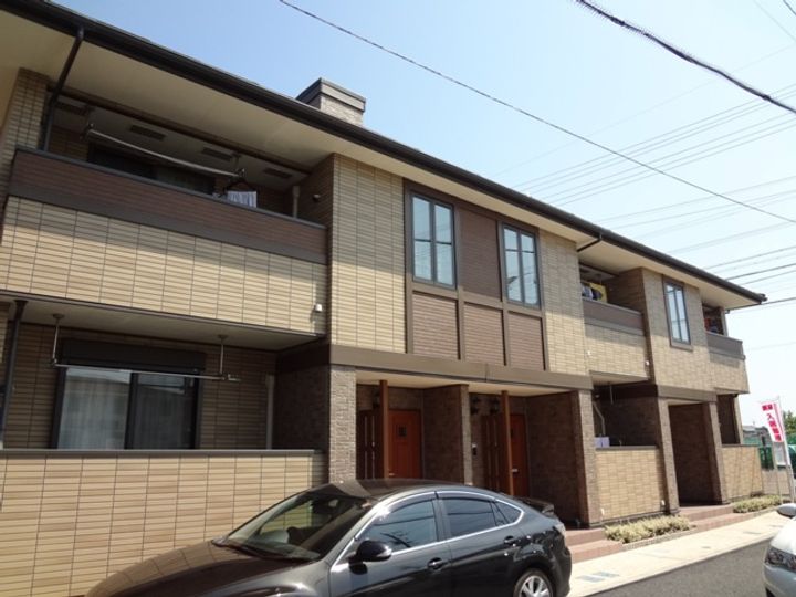 ドクターバード W棟の外観