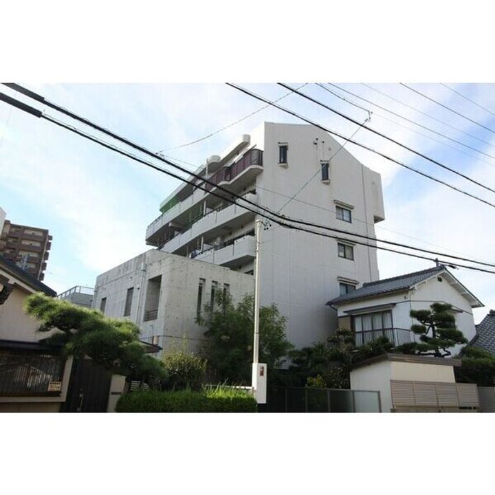 CHEZ−SOI Mの外観