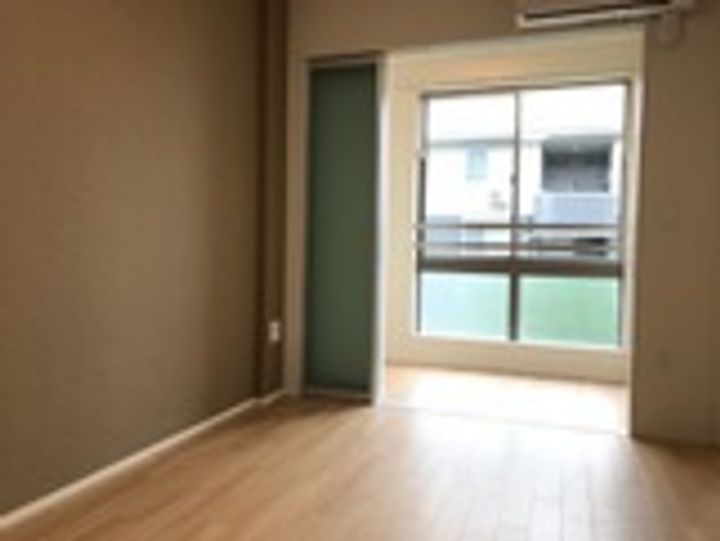 ハピネスの居間