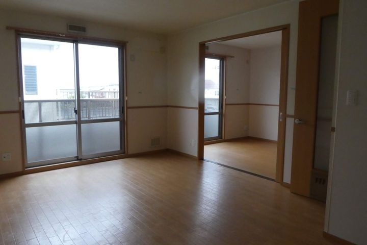 ウェルヴィラ スワの内装