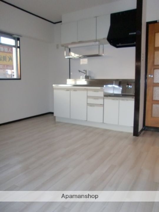 サンメゾン小牧のキッチン