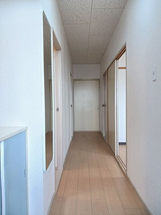 サンマリッチの玄関