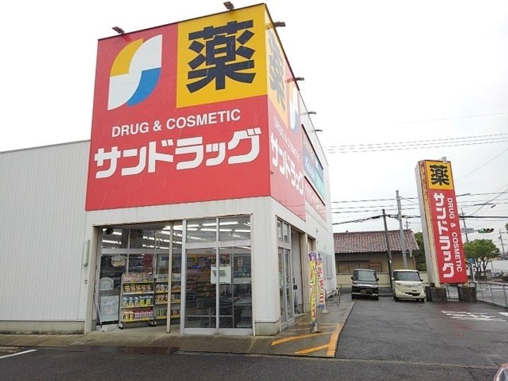 レジデンス比良出の周辺