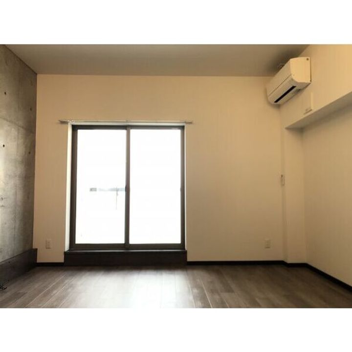 CASA LARGO 岩倉の居間