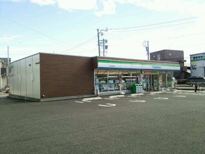 ウエストウイングⅣの周辺