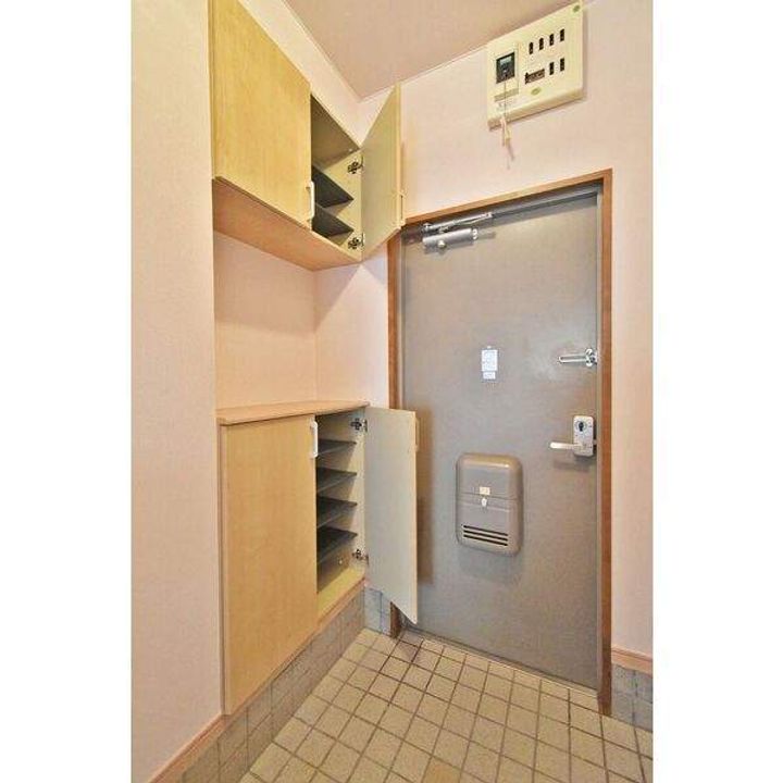 パークガーデン神ノ倉Ⅱの玄関