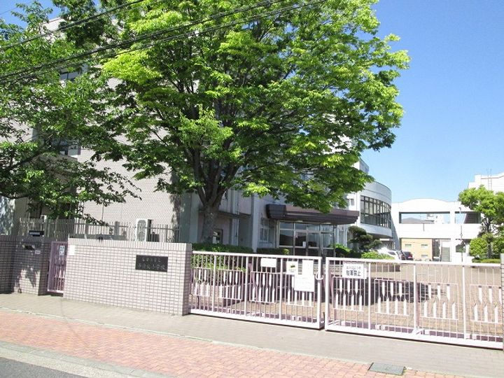 エトワール香久山の周辺