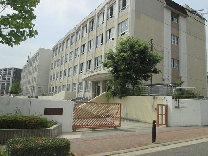 エトワール香久山の周辺