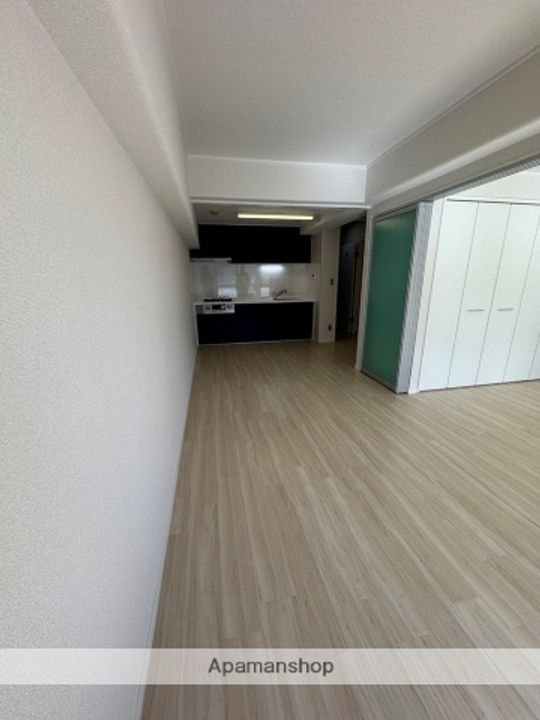 愛知県名古屋市天白区平針2丁目の賃貸マンションの居間