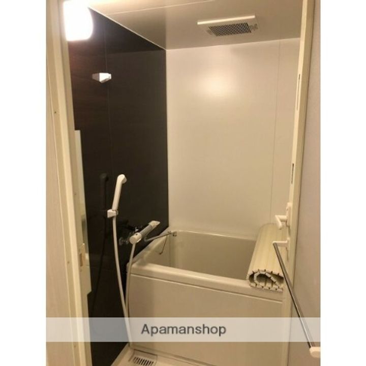 オオタピア植田の風呂