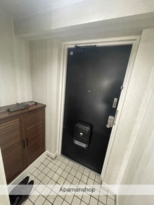 ミラベル元植田の玄関