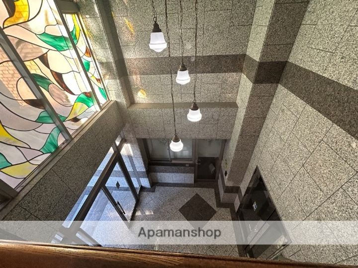 愛知県名古屋市天白区塩釜口2丁目の賃貸マンションの外観