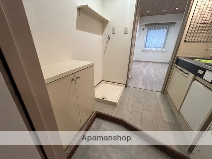 愛知県名古屋市天白区塩釜口2丁目の賃貸マンションの内装