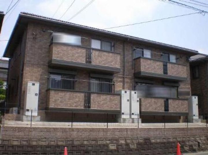 ファミーユ黒沢台 B棟の外観