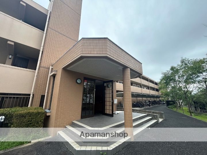 シティコーポ島田緑地の外観