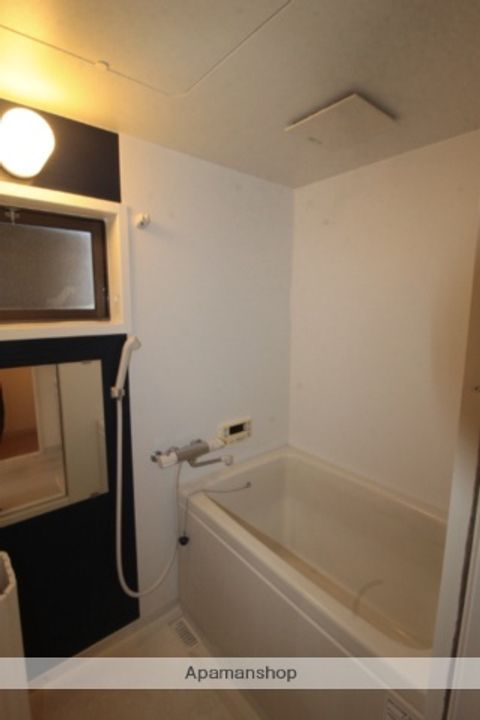 メゾン八社Kの風呂