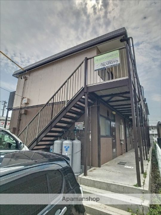 ハイツよこた202の外観