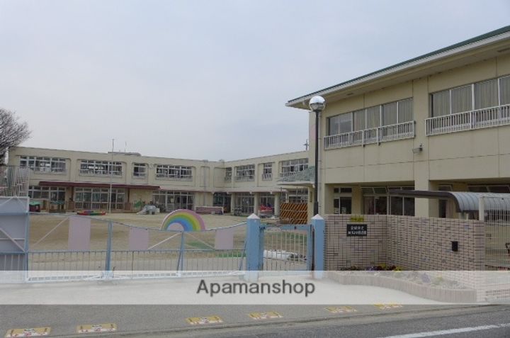 ライセル里7Dの周辺