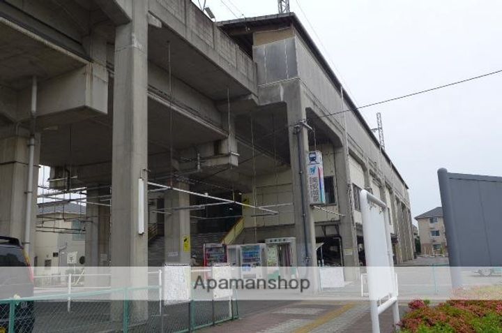 メゾングロワールの周辺