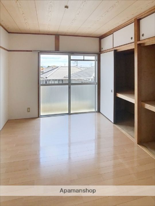 コーポ都の内装