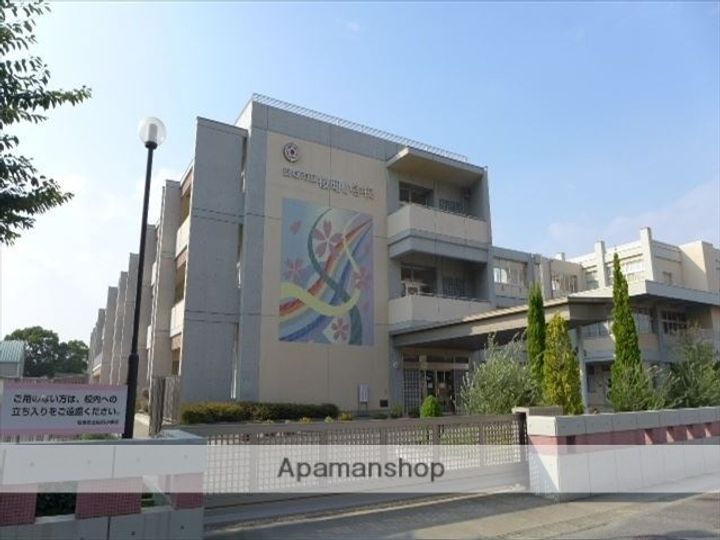 コーポ浅井Ⅰ105の周辺