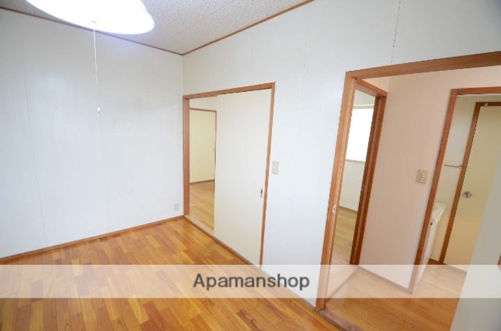 シャイン美園A203の内装