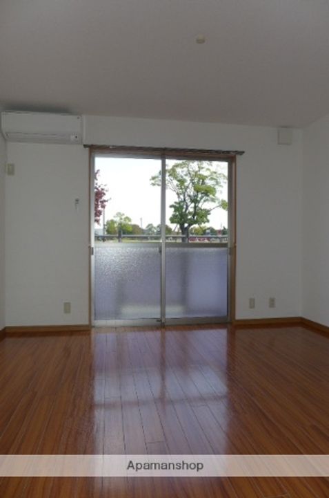 カルティエサンセール102の居間