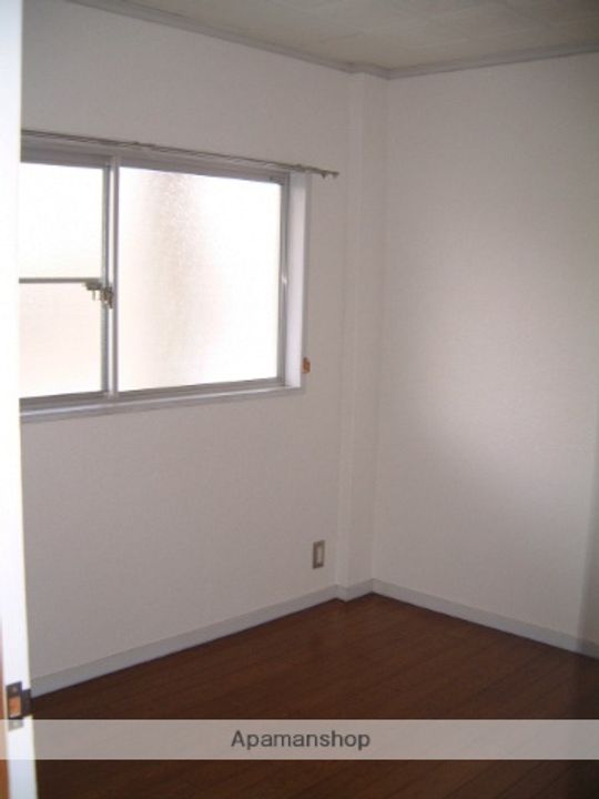 パークシティ美園A105の居間