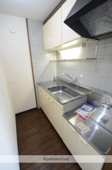 南裏ハイツA・Bのキッチン