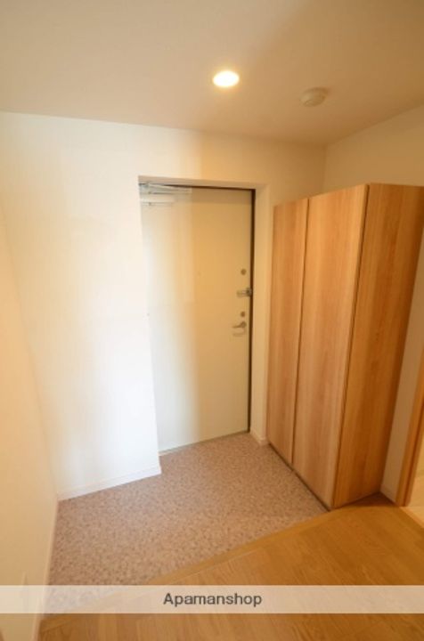 メゾン白鳳204の玄関