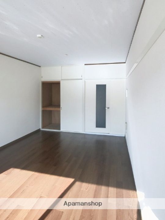 陽明館204の居間