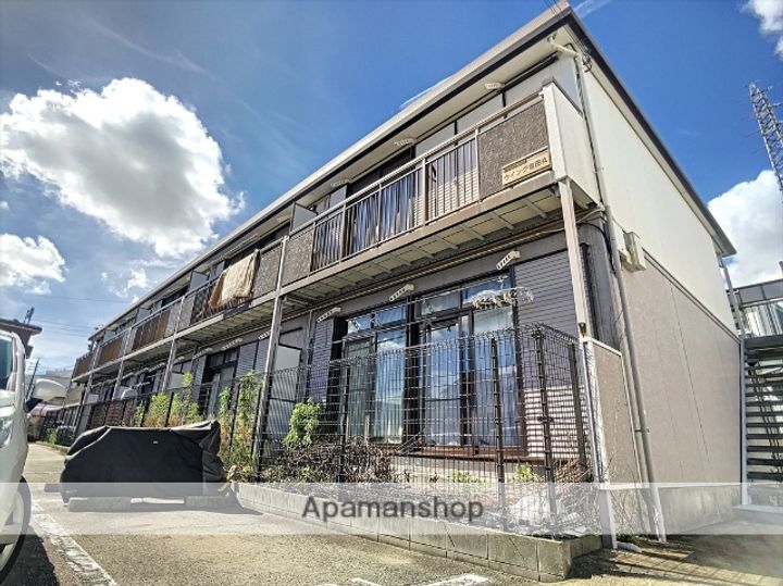ウイング塩田 A棟106の外観