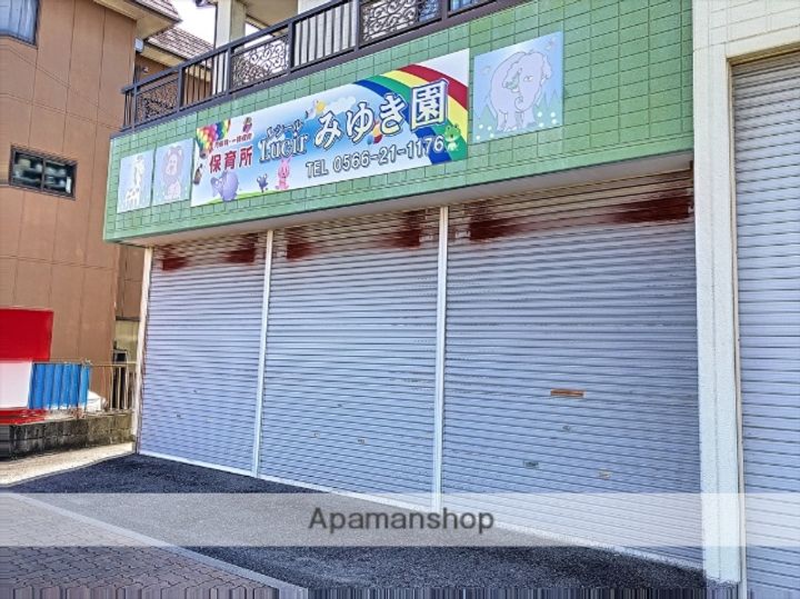 内藤ビル302の周辺