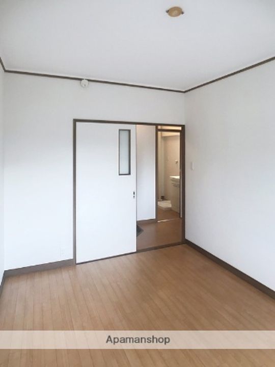 ハイネスハイツ稲垣308の内装